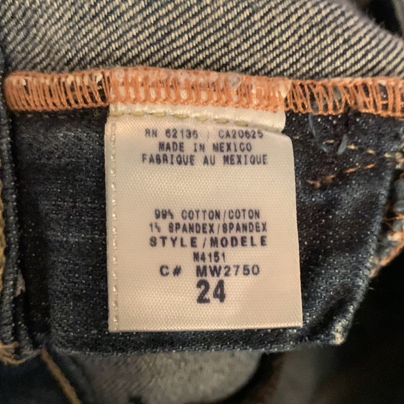 Guess Jeans - Picture 4 of 8
